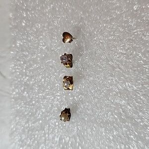 Set of 4 single earrings (without matches)